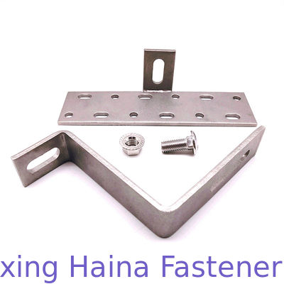 Ganci del tetto del pannello solare di SS304 SUS316 per i sostegni di inclinazione solari